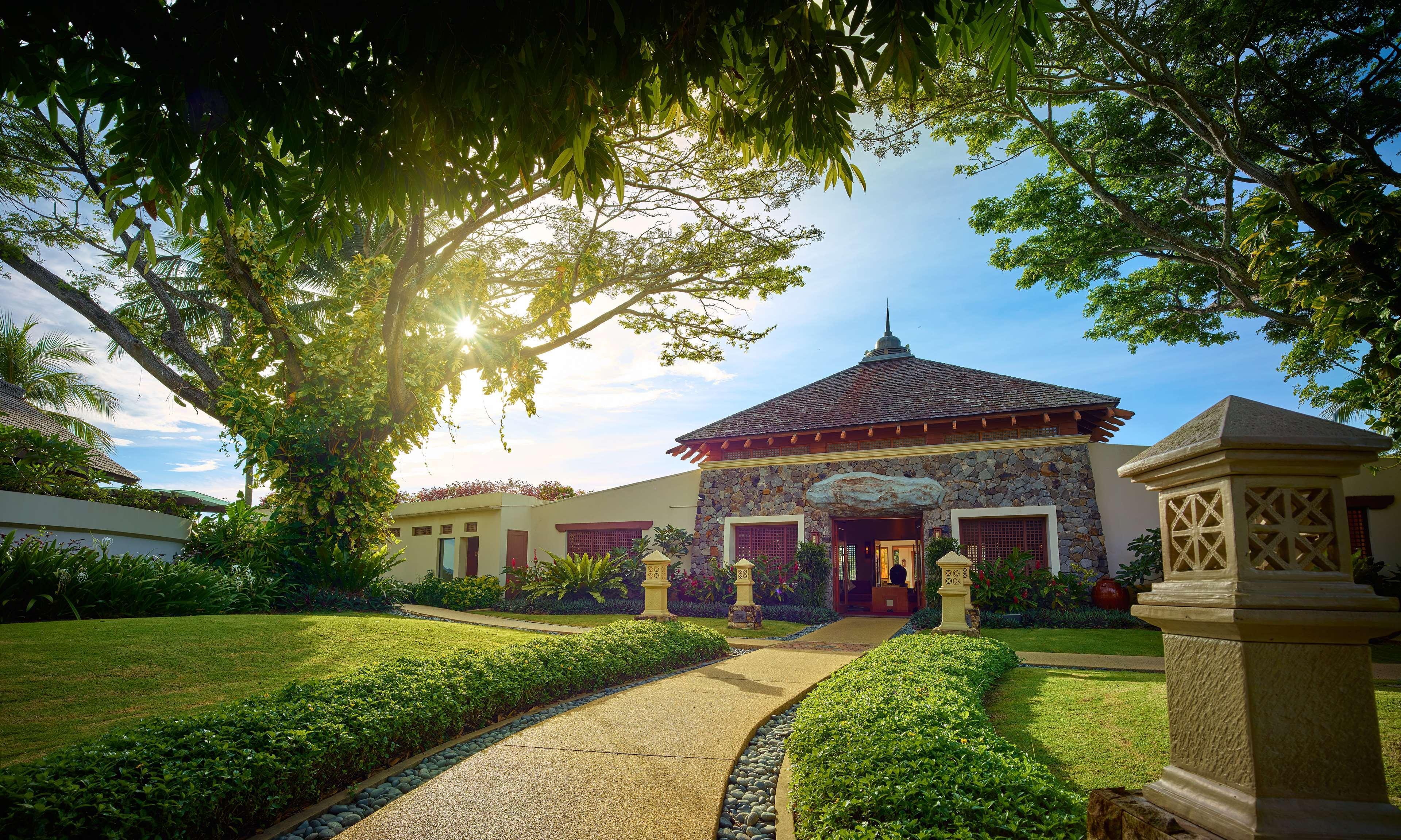 Shangri-la Tanjung Aru, Tempat peranginan Kota Kinabalu